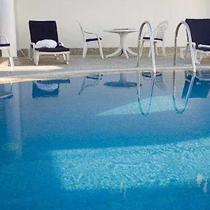 4* Hotel Avari